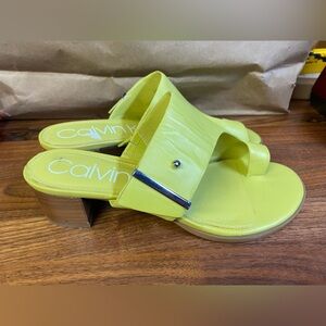 Calvin Klein Daria Single Toe Dress Sandals Buckle lime Green leather Sz 7.5
